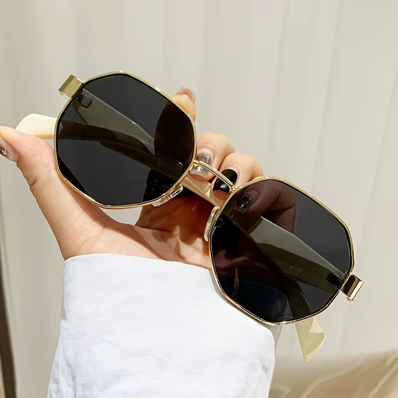 Retro Metal Frame Polygonal Metal Retro Round Glasses
